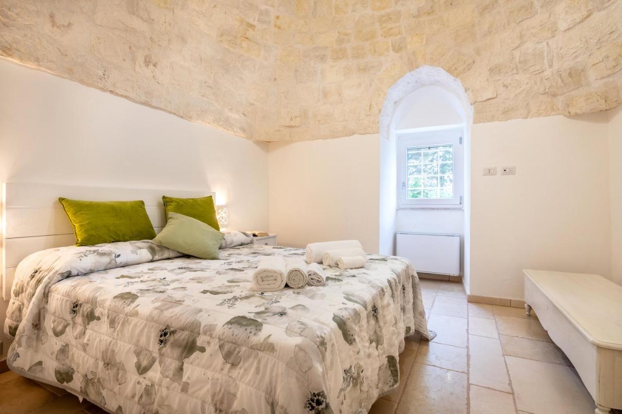 Trullo Il Focolare In Masseria Cisternino Εξωτερικό φωτογραφία